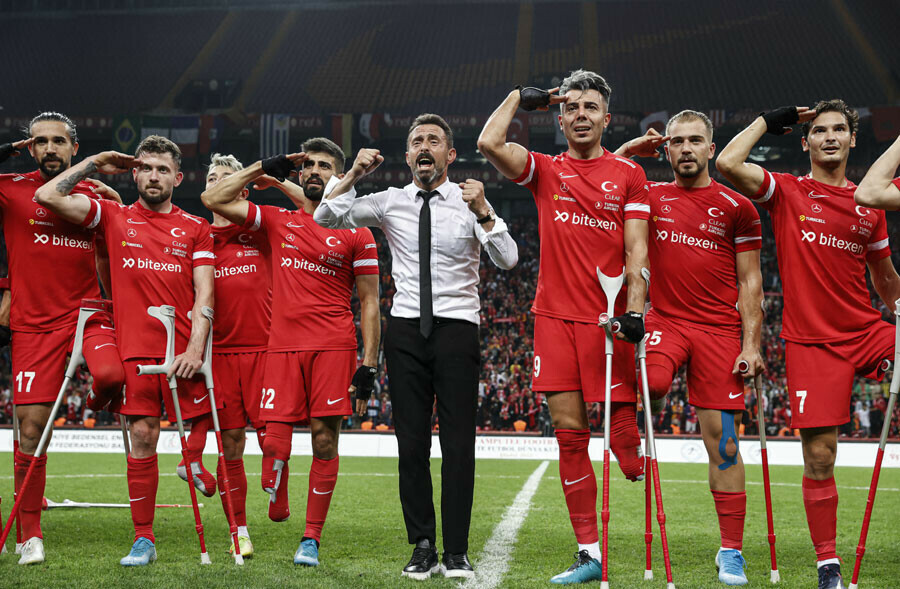 Ampute Futbol Milli Takımı tarih yazdı! 2022 Dünya Kupası'nda şampiyon Türkiye Ampute Futbol Milli Takımı tarih yazdı! 2022 Dünya Kupası'nda şampiyon Türkiye