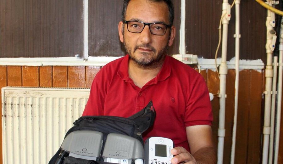 Kalbini 'elinde' taşıyor… Para çantası zannedip yan kesicilere kaptırmak en büyük korkusu